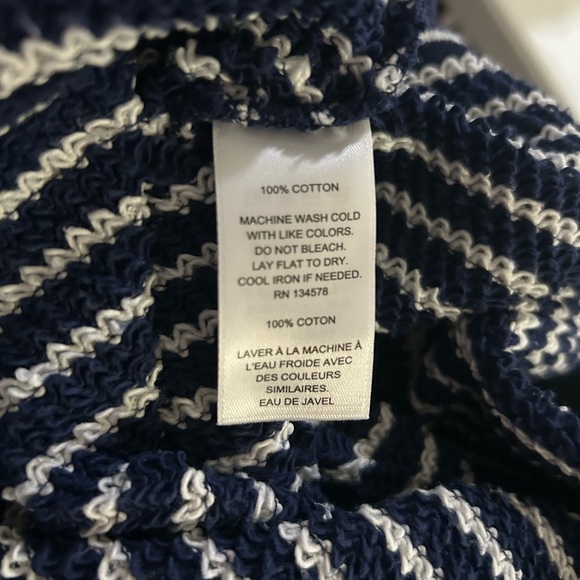 Vineyard Vines Women’s Funnel Neck Sweater. Blue and White Striped. Small. - Picture 5 of 5